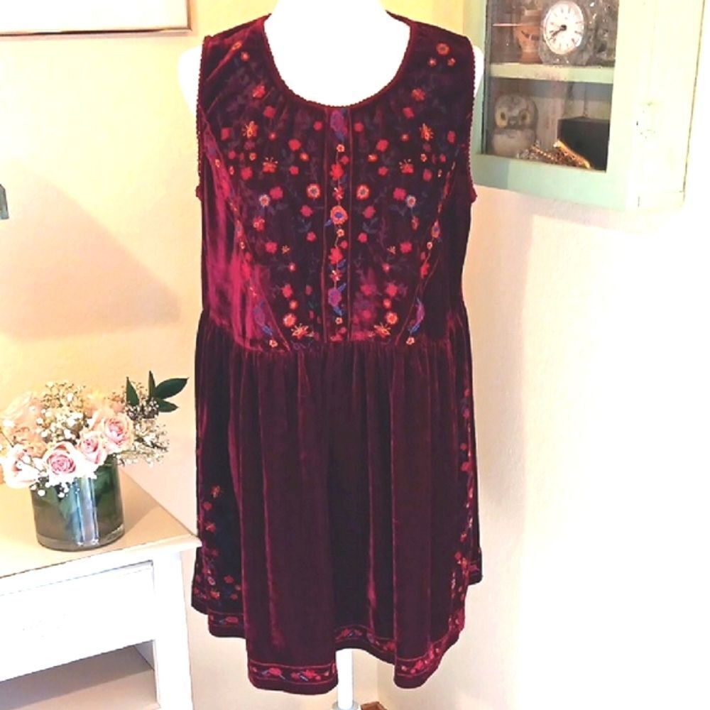 Umgee Cabernet Velvet Dress with Floral Embroidery.Native Inspired.Peasant Shape